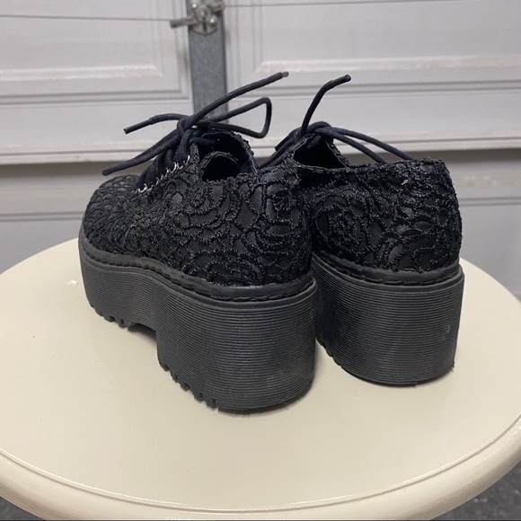 Jeffery Campbell | Nasty Gal Platform Sneakers - Picture 4 of 6